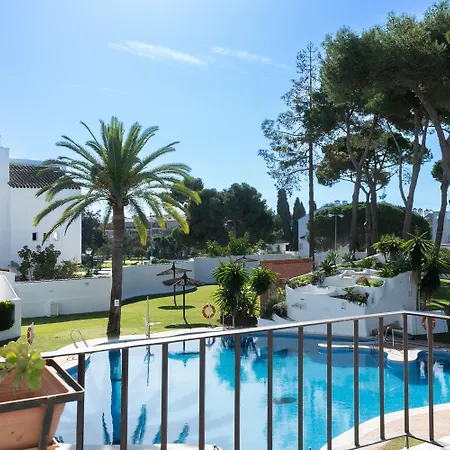 Apartoyou - Vistahermosa Ii Apartman *